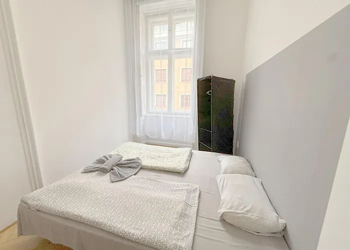 Affittacamere Synagouge Astoria 3*